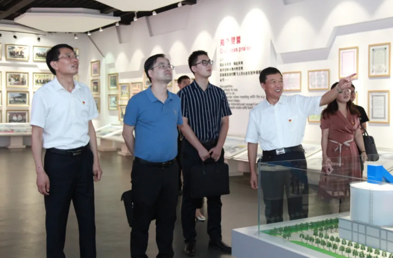 南通市委組織部調研江蘇鵬飛集團“兩新”組織黨建工作